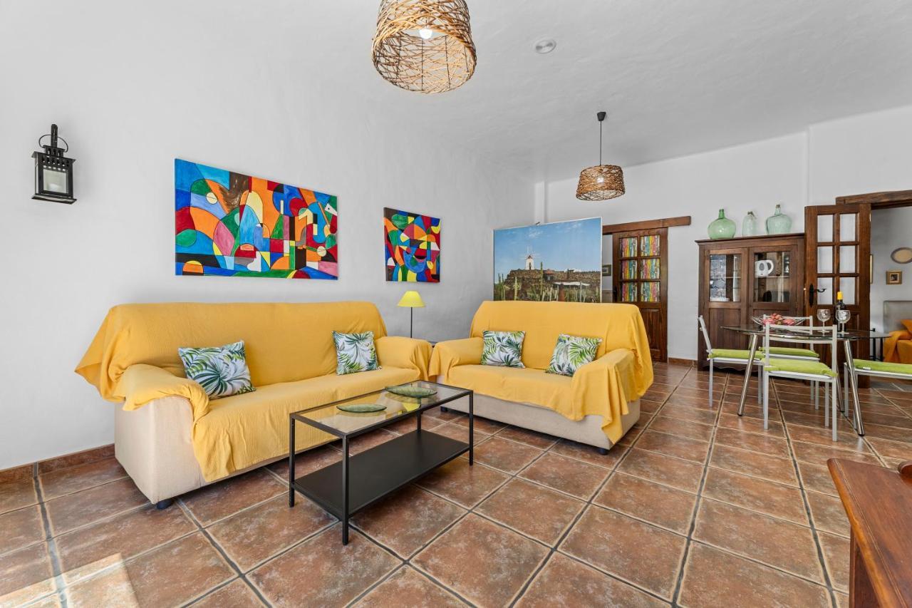 Apartamento Rural Los Roferos Guatiza Exteriör bild