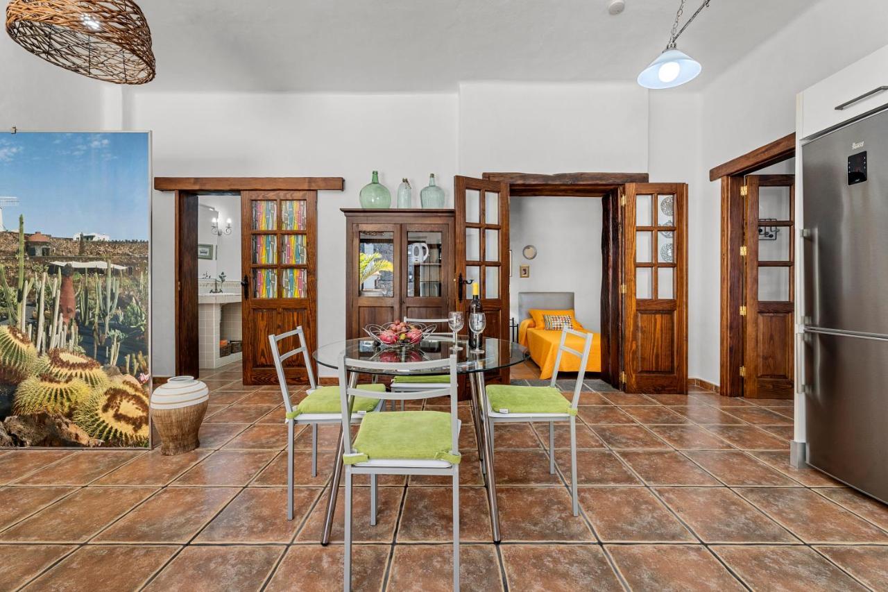 Apartamento Rural Los Roferos Guatiza Exteriör bild